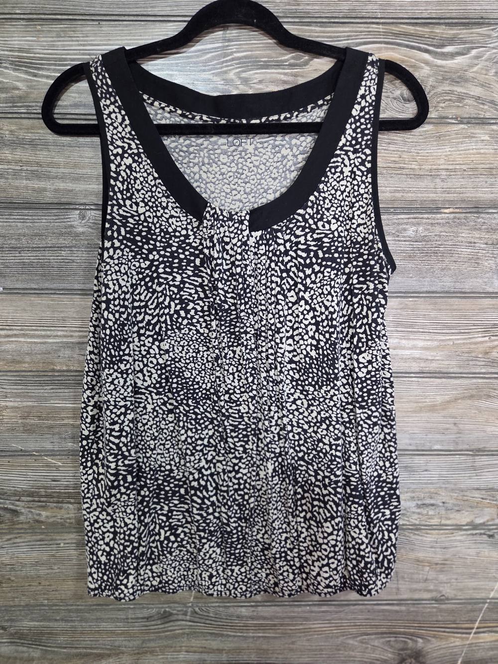 LOFT Sleeveless Black & Ivory Printed Blouse Tank Top Size Medium - Picture 2 of 5